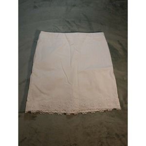 TALBOT'S Ladies White Mini Skirt Lace Floral Trim Sz 12